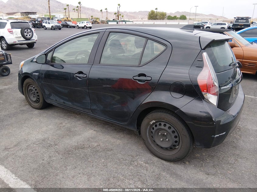 2015 TOYOTA PRIUS C auction photo 3