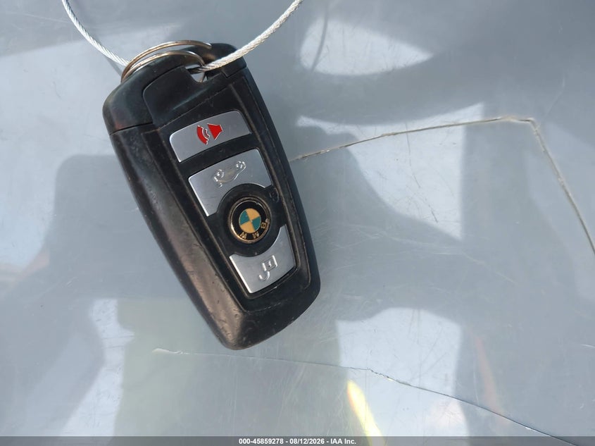 2016 BMW 320I · Photo 11