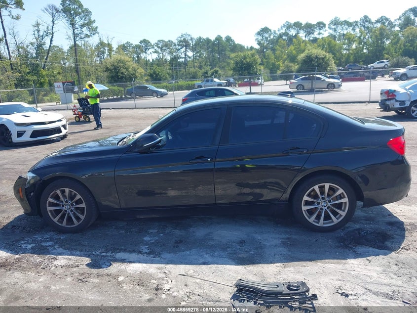 2016 BMW 320I · Photo 14