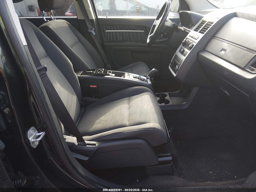 2010 DODGE JOURNEY auction photo 5