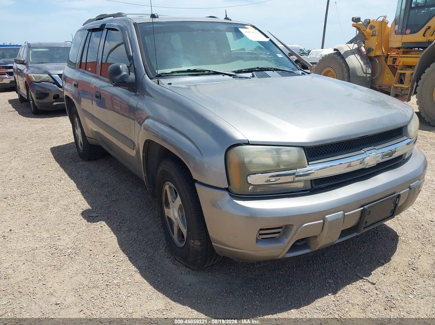 2005 CHEVROLET TRAILBLAZER auction photo 1