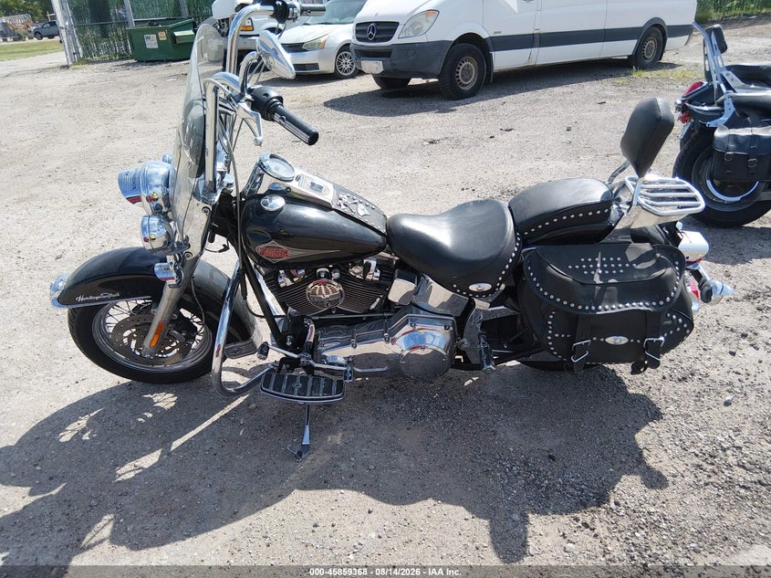 HARLEY-DAVIDSON FLSTC 2001
