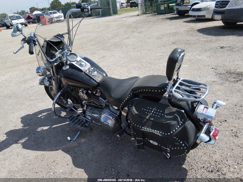 HARLEY-DAVIDSON FLSTC 2001