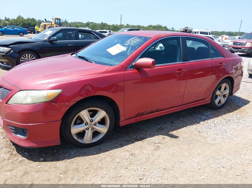 2011 TOYOTA CAMRY auction photo 6
