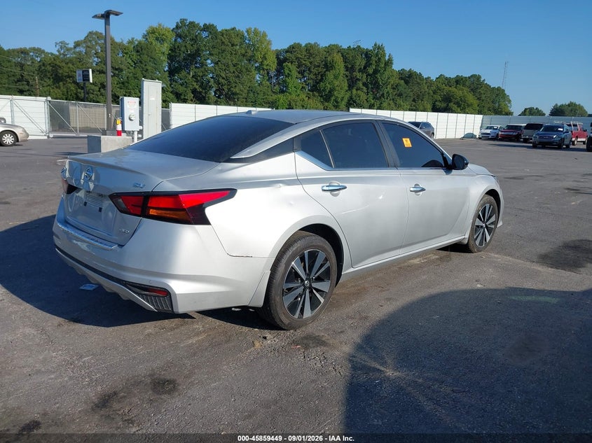 2022 NISSAN ALTIMA auction photo 4