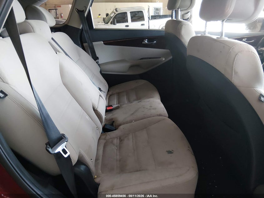 KIA SORENTO 2016 VIN 5XYPG4A33GG099024