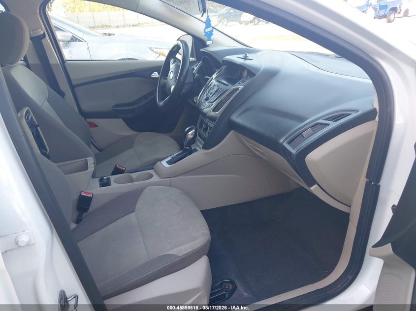 2013 FORD FOCUS auction photo 5