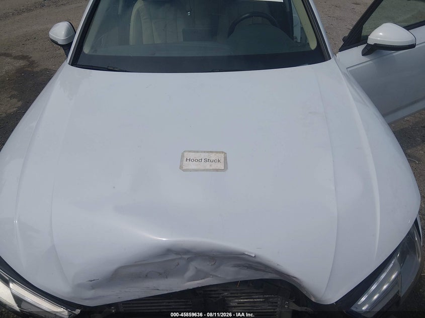 AUDI A4 2018 VIN WAUDNAF43JN013751