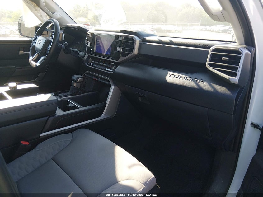 TOYOTA TUNDRA - zdjęcie 5