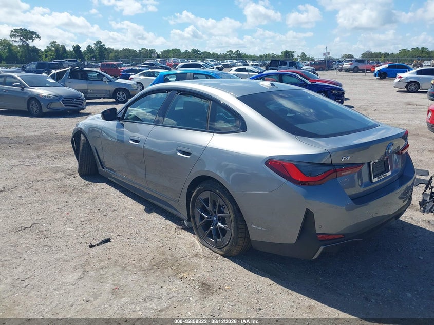 2023 BMW I4 auction photo 3