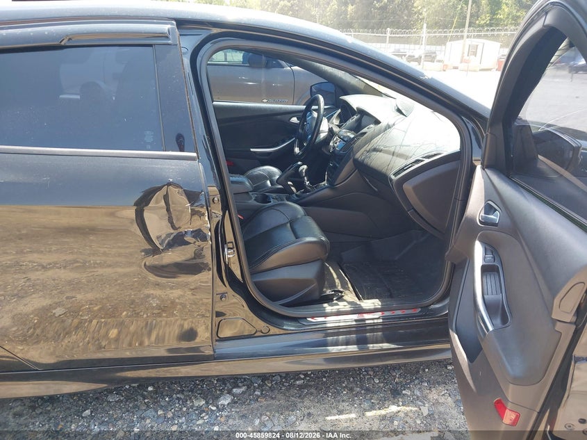 2014 FORD FOCUS ST auction photo 5