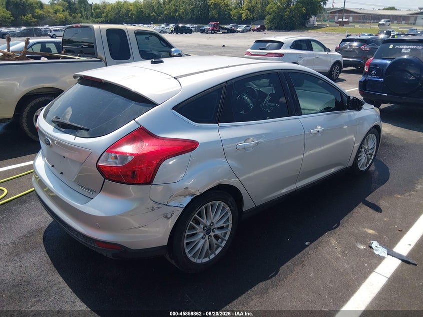 2014 FORD FOCUS auction photo 6