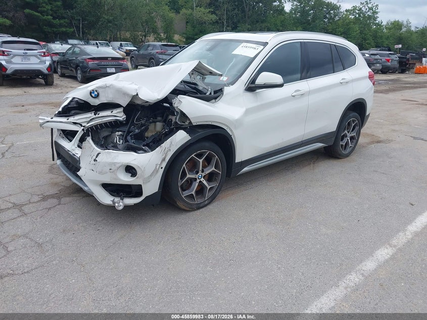 2018 BMW X1, Front End, IAAI, VIN WBXHT3C30J5L32805 — photo 2