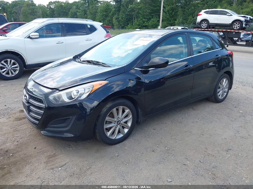 2016 HYUNDAI ELANTRA GT auction photo 2