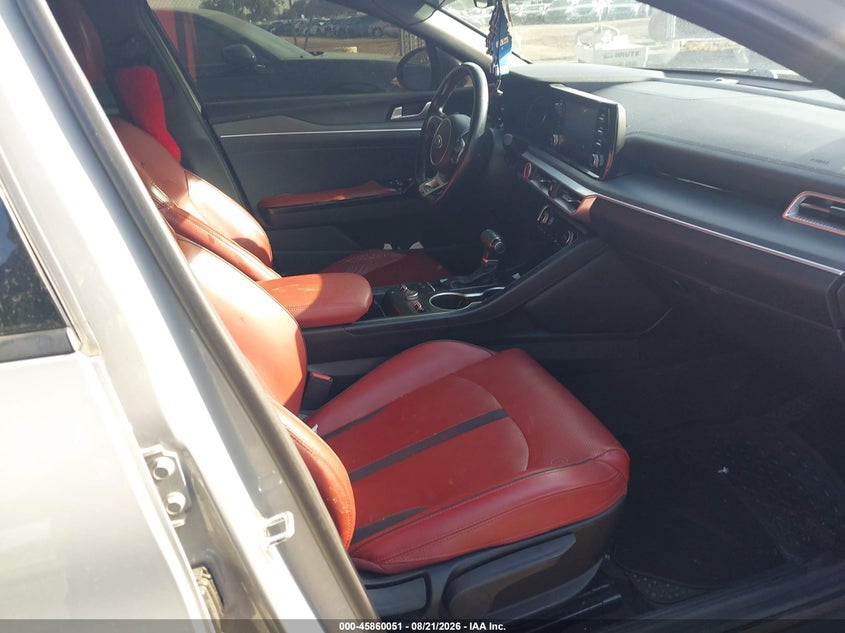 2021 KIA K5 auction photo 5