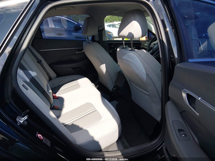 2021 HYUNDAI SONATA auction photo 8