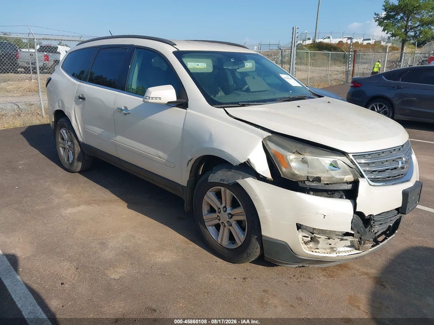 2013 CHEVROLET TRAVERSE auction photo 1