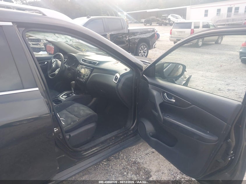 2014 NISSAN ROGUE auction photo 5