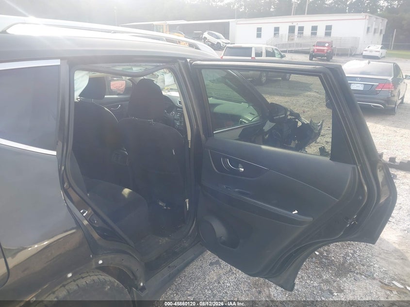 2014 NISSAN ROGUE auction photo 8