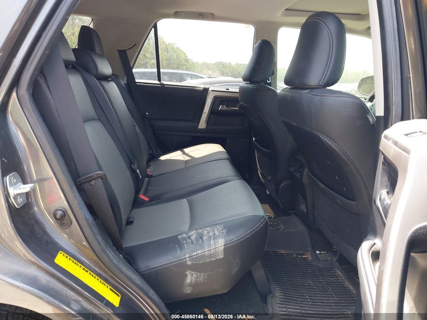 2020 TOYOTA 4RUNNER auction photo 8