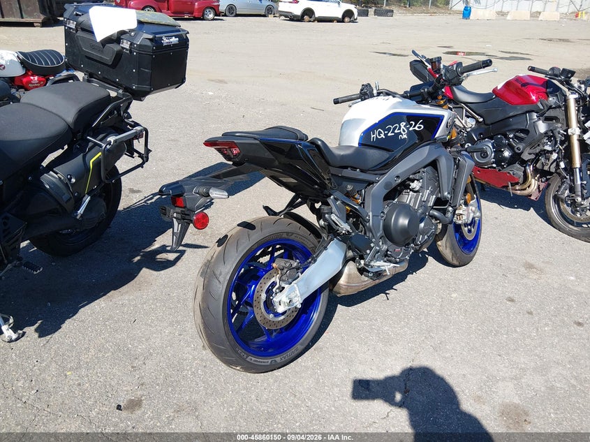 2025 YAMAHA MT09 auction photo 4