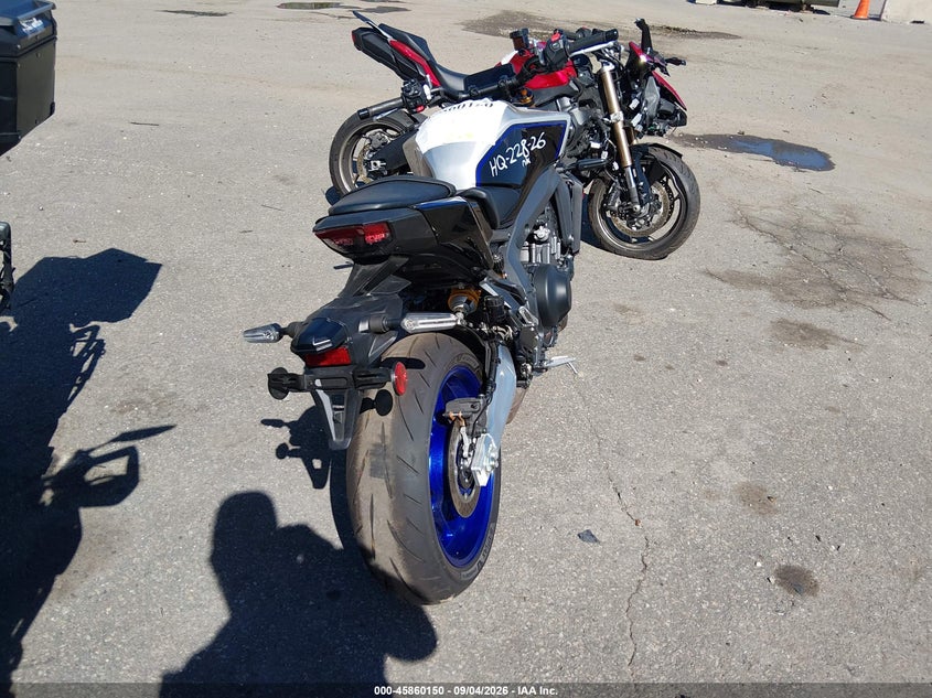 2025 YAMAHA MT09 auction photo 6