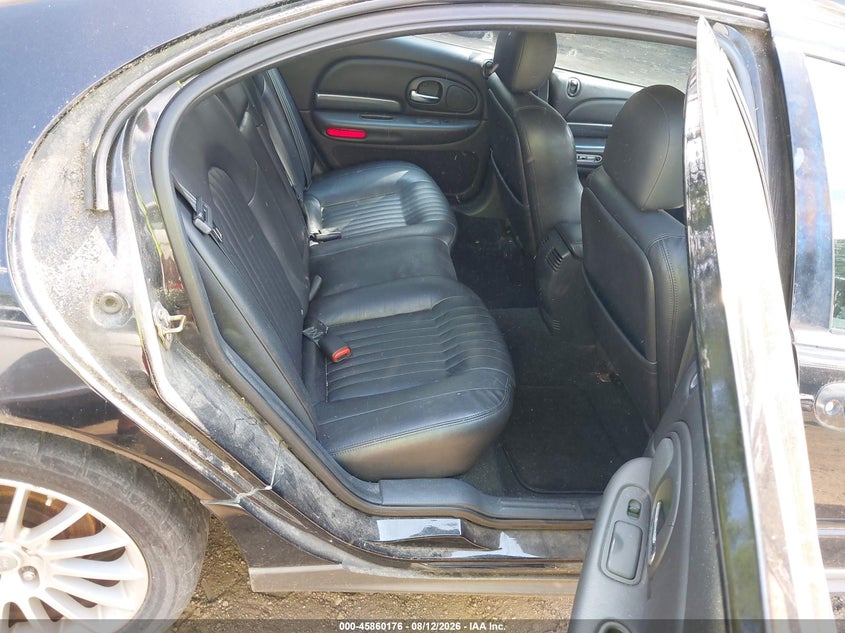 2002 CHRYSLER 300M auction photo 8