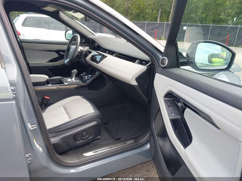 2020 LAND ROVER RANGE ROVER EVOQUE auction photo 5