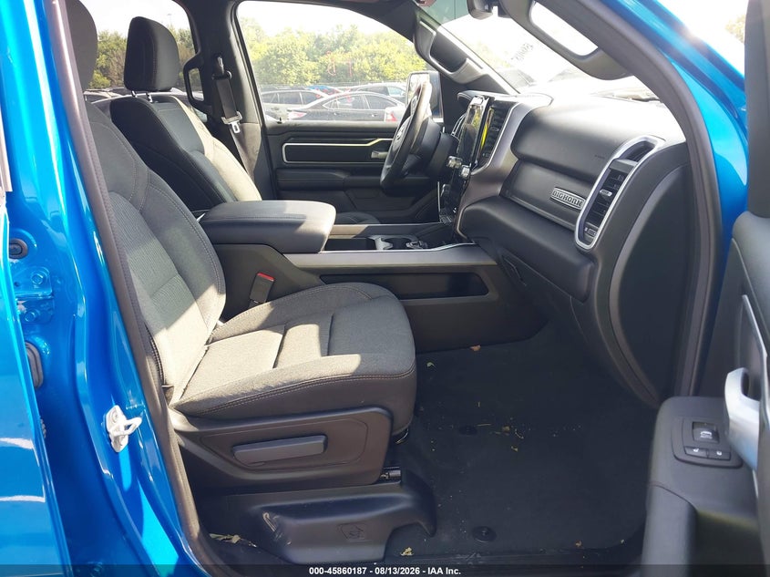 2023 RAM 1500 auction photo 5