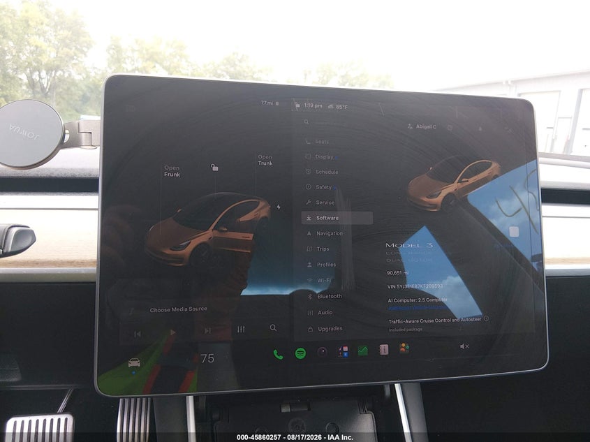 TESLA MODEL 3 - zdjęcie 17