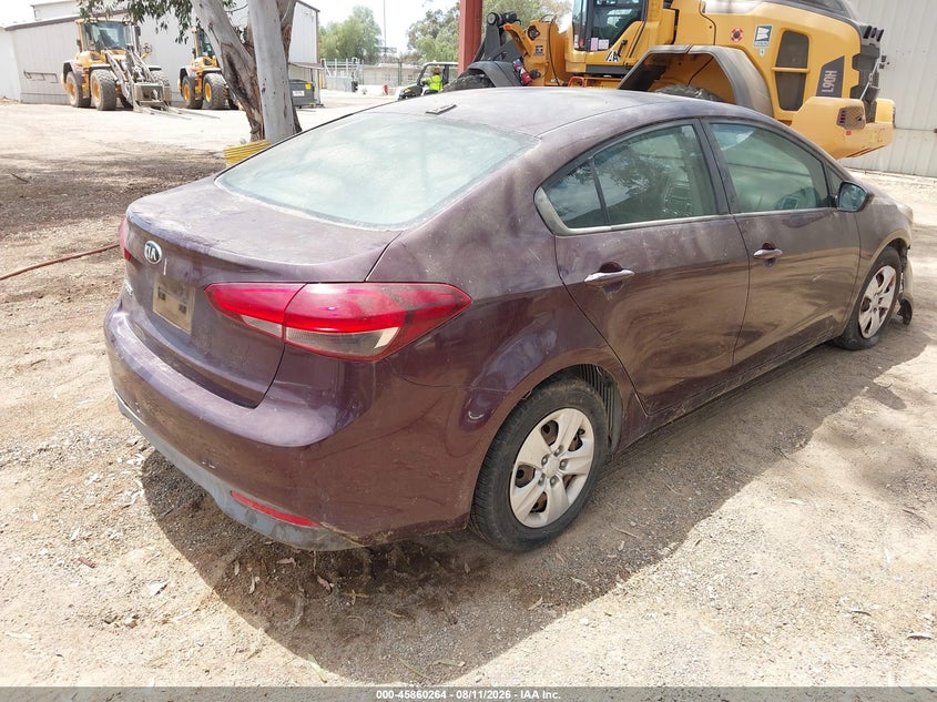 Vin: 3kpfk4a7xhe108023, lot: 46359234, kia forte lx 20174