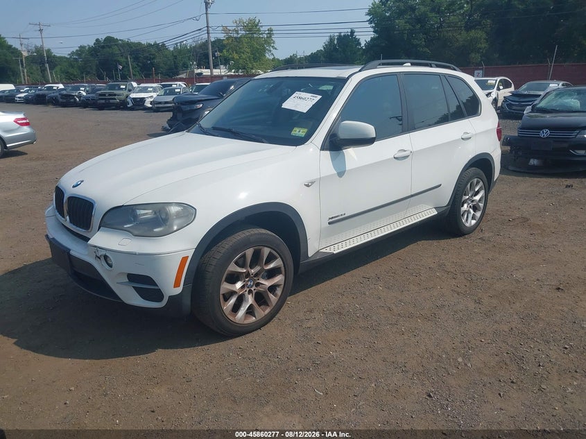 2013 BMW X5 auction photo 2