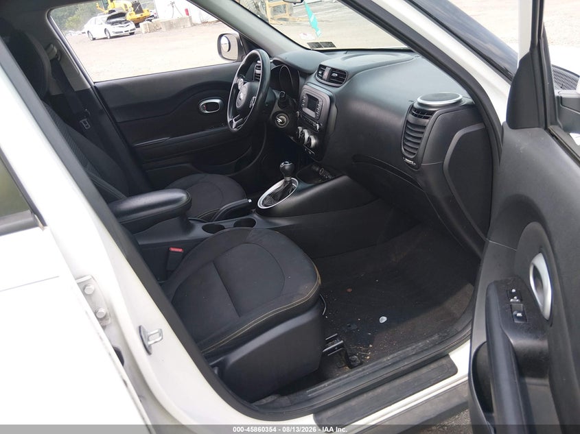 2014 KIA SOUL auction photo 5