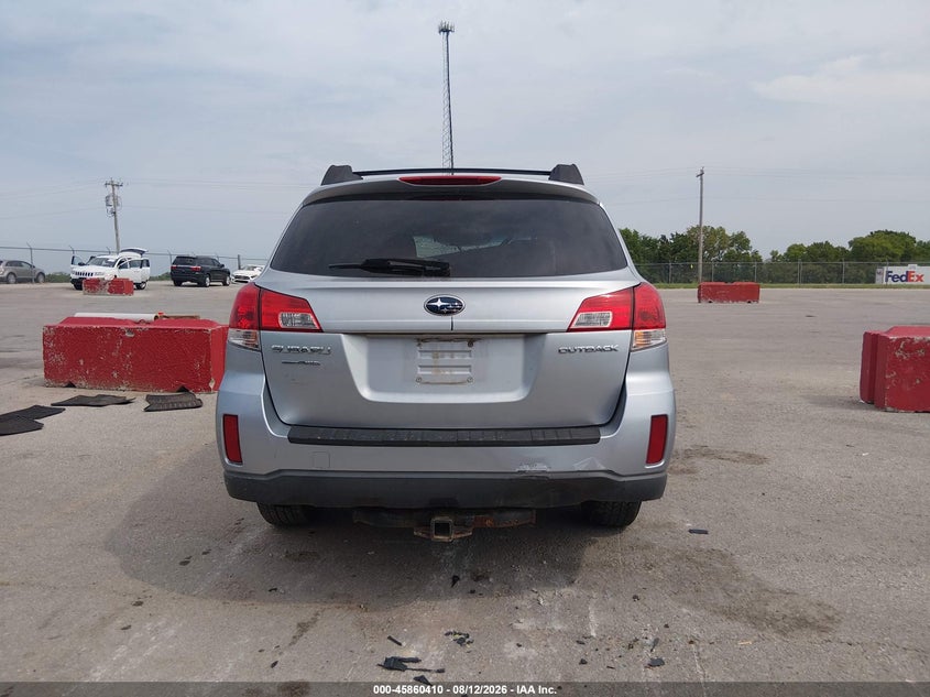 2013 SUBARU OUTBACK 2.5I PREMIUM · Фото 17
