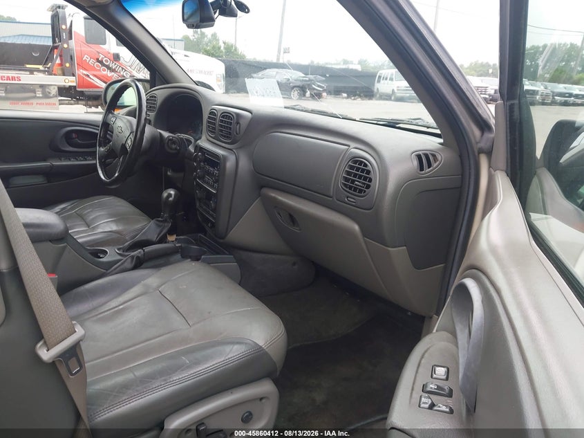2002 CHEVROLET TRAILBLAZER auction photo 5