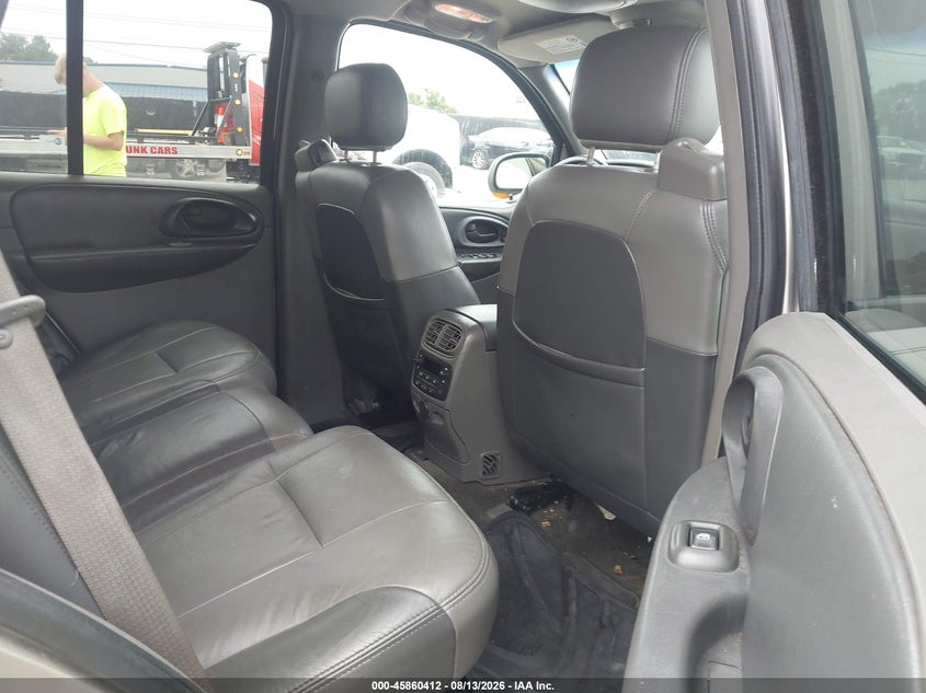 2002 CHEVROLET TRAILBLAZER auction photo 8