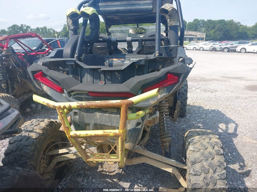 2020 POLARIS RZR auction photo 6