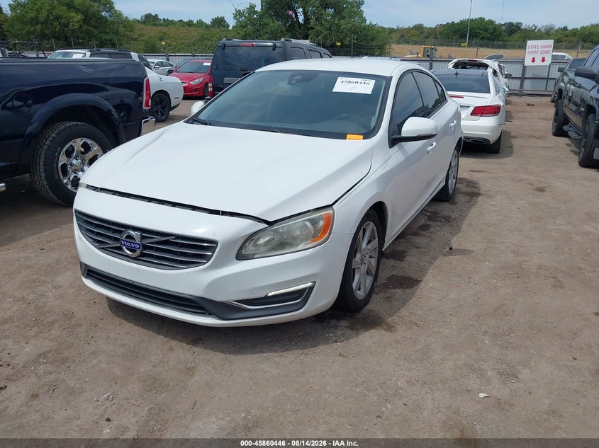2014 Volvo S60 T5, Engine Damage, IAAI, VIN YV1612FS1E2293117 — photo 2