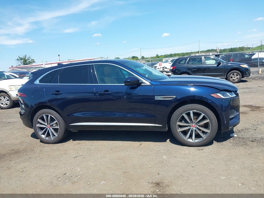 JAGUAR F-PACE - zdjęcie 13