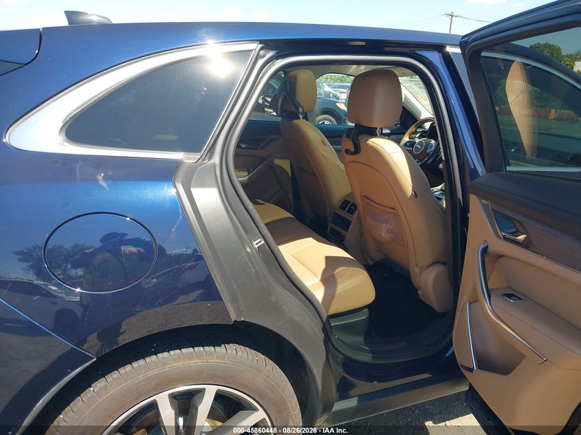 JAGUAR F-PACE - zdjęcie 8