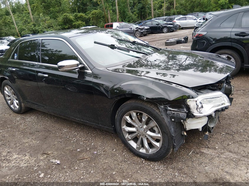 2015 CHRYSLER 300C auction photo 1