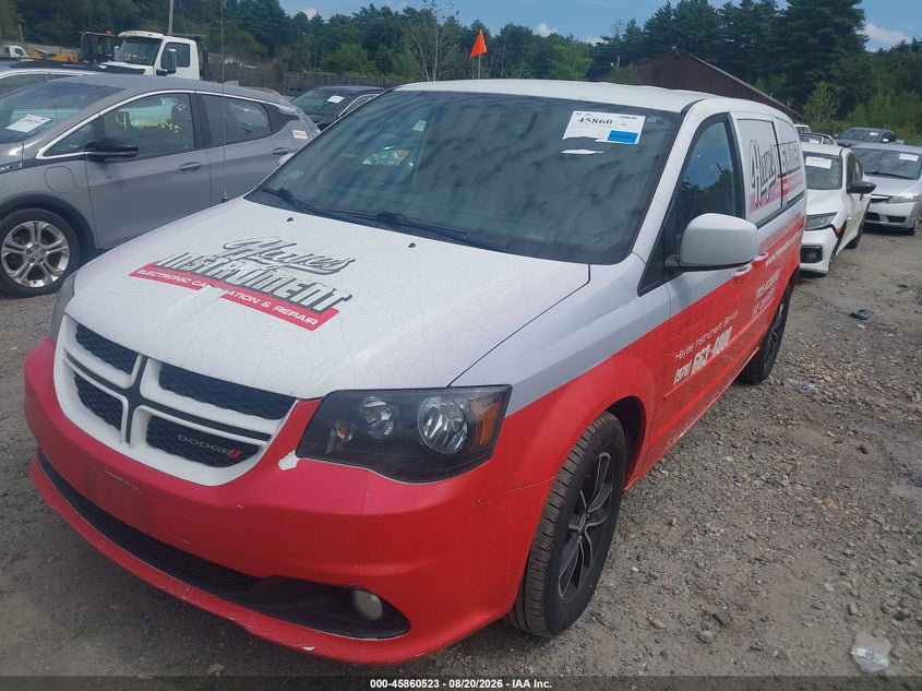 Фото 2 - DODGE GRAND CARAVAN