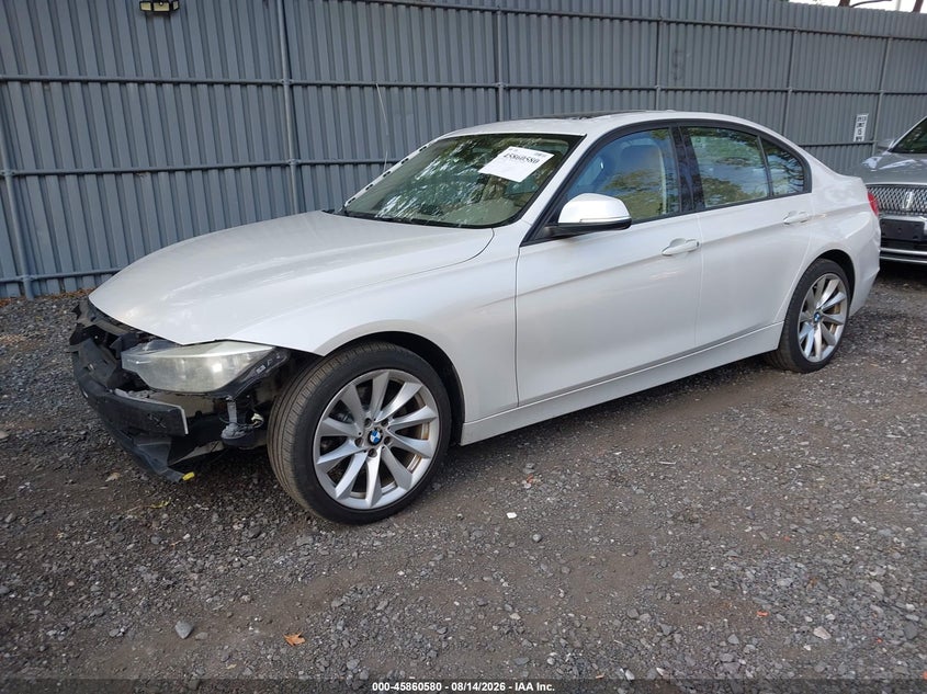 2013 BMW 328I auction photo 2