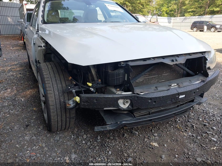 2013 BMW 328I auction photo 6