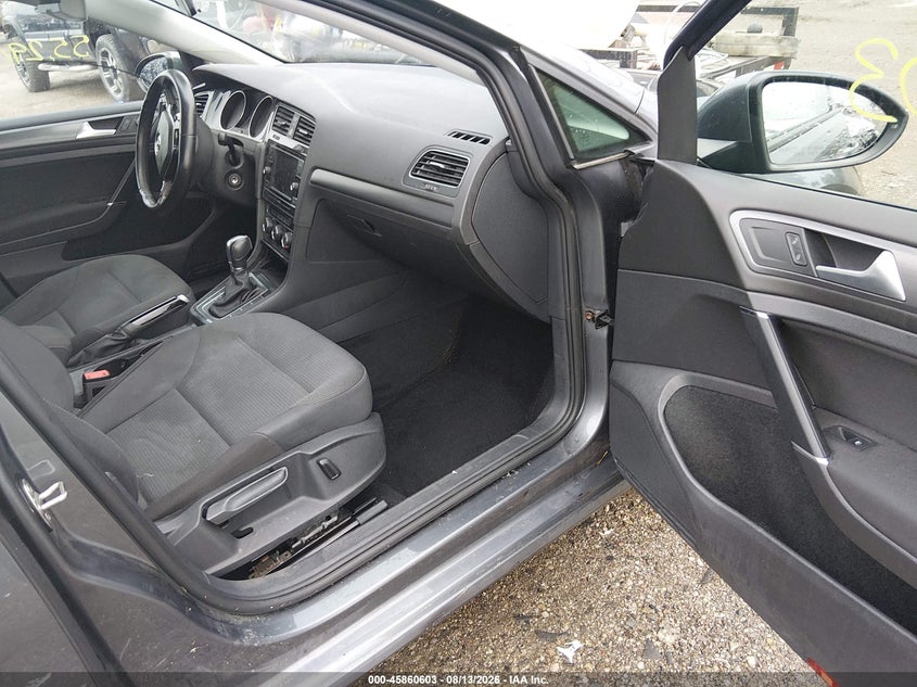 2018 VOLKSWAGEN GOLF auction photo 5