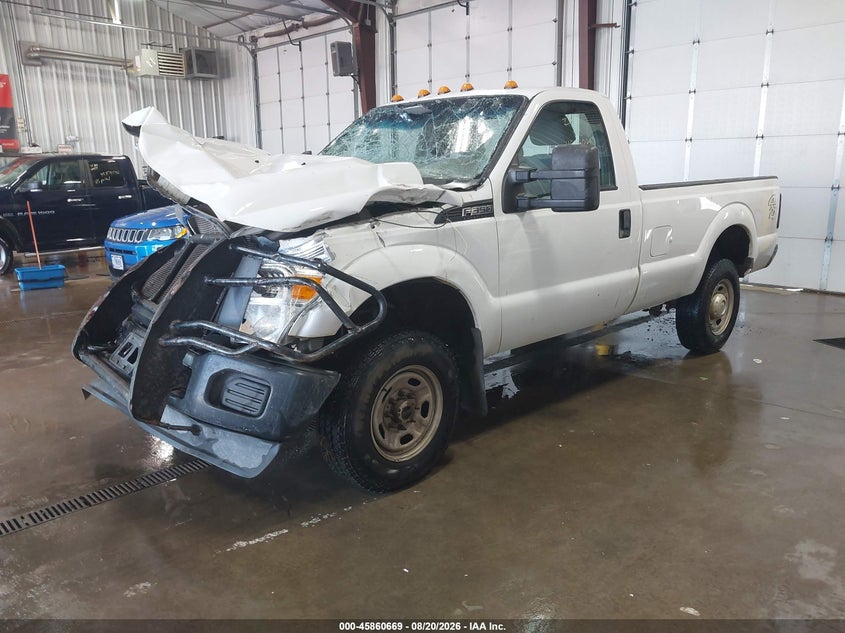 2016 Ford F350, Front End, IAAI, VIN 1FTRF3B69GEC43666 — photo 2