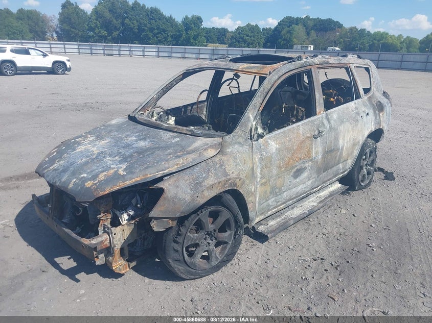 2010 TOYOTA RAV4 auction photo 6