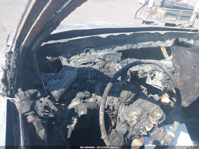 2010 TOYOTA RAV4 auction photo 7