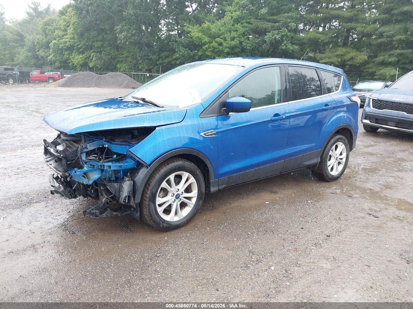Vin: 1fmcu0gd5huc46066, lot: 46359744, ford escape se 20172