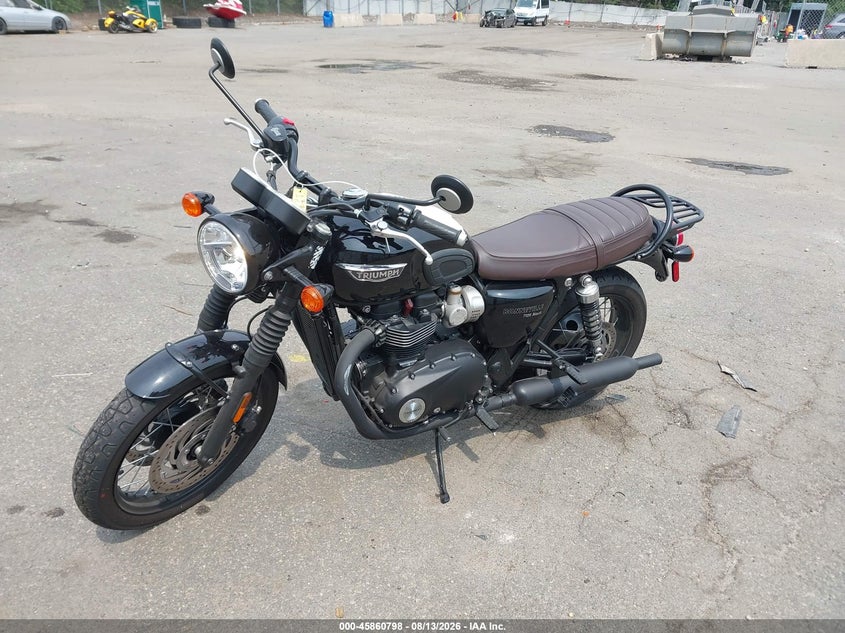 2017 TRIUMPH MOTORCYCLE BONNEVILLE auction photo 2